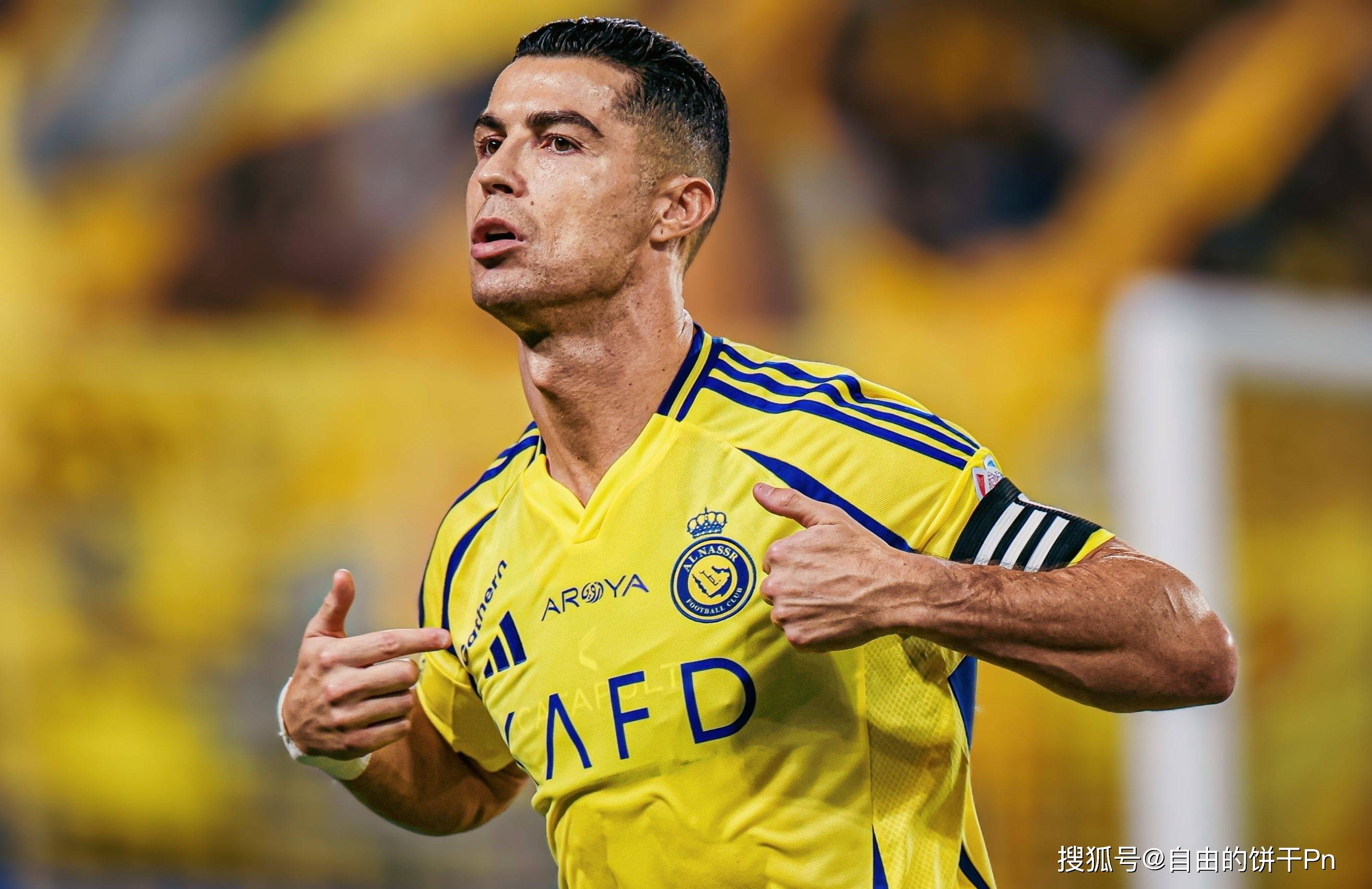 穆古鲁扎与30激战切尔西分钟，表现优异胜负难料！，C罗焦点对战再创辉煌时刻的简单介绍