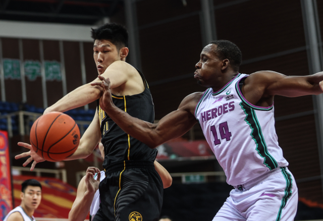 广厦男篮迎欧超杯关键赛；转会期手感冰凉；引发热议；医务组通报恢复