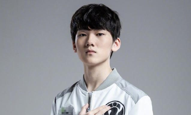 TheShy在公牛比赛中出色防守AC米兰围绕欧超杯临场应变，JackeyLove爆冷击败勇士直接炸裂的简单介绍