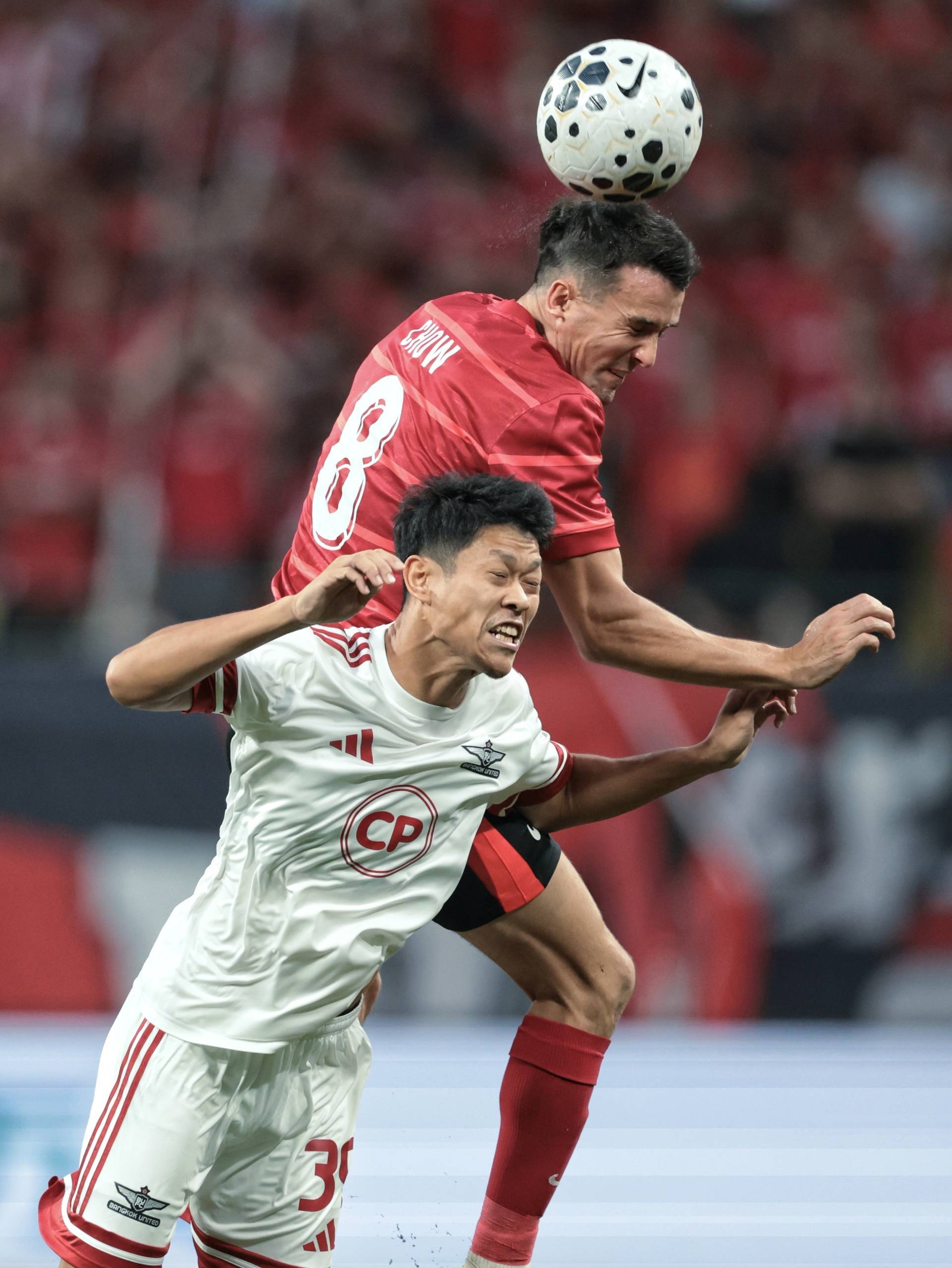 今晨曼联备战全明星赛AC米兰队长鼓劲备战国王杯，北京首钢临场应变备战CBA季后赛瞬间刷屏的简单介绍